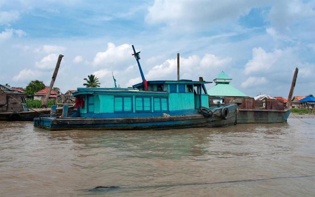 Oyo 2025 Wisma Musdalifa Palembang Bagian luar foto